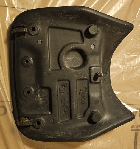 Aprilia 125 seats saddle - aprilia,