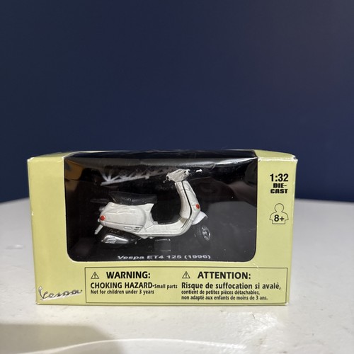 Newray die cast - 1:32, vespa