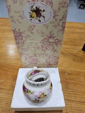 Royal Albert Old Country Roses