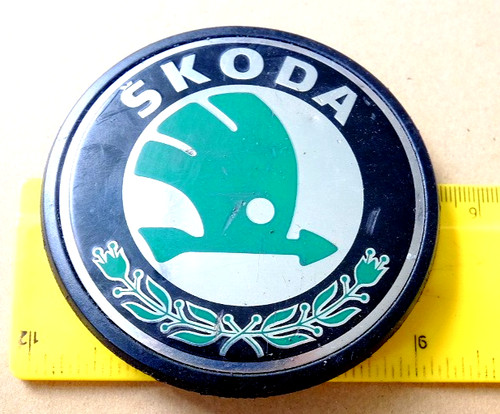 Skoda logo circular car badge - circular,