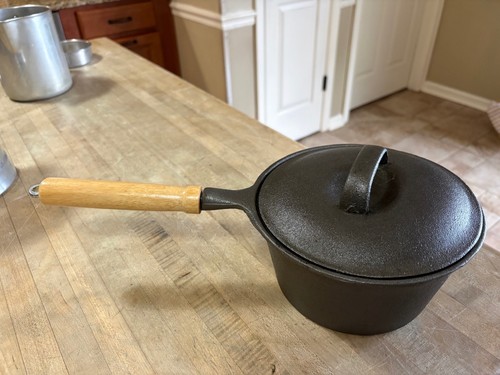Vtg cast iron - iron, 2