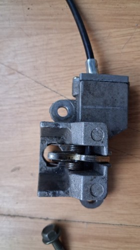 Seat lock mechinism - lock, from
