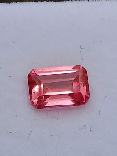Sapphire ruby lab grown - -,