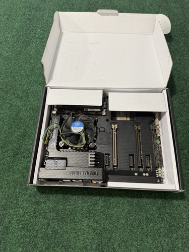 Asus sabertooth z77 atx - asus,