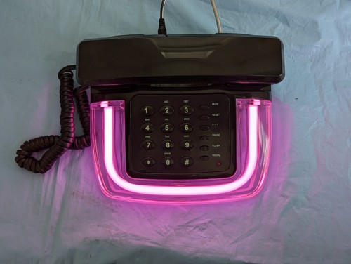 Neon pink black - /, novelty