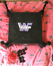 MONSTER RING RAW IS WAR WWF 1996Jakks Pacific Bone Crunching Action WWE