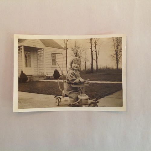 Vintage 1940 w - b&w, photograph