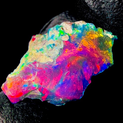 Black ethiopian opal - 10,