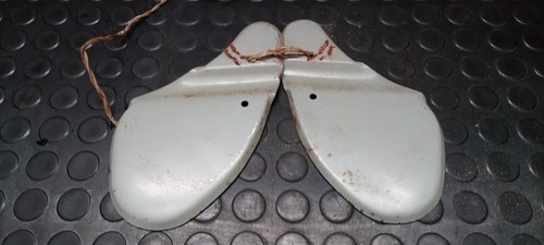 Old mudguards leg protection