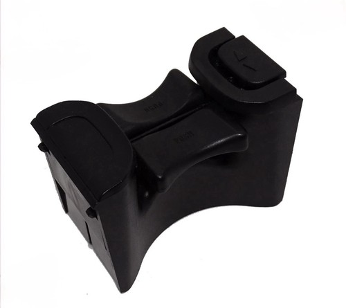 Mercedes class cup holder - a,