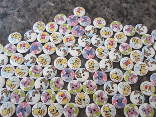 Buttons bee and butterfly - buttons,