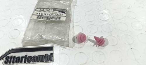Original moulding fixing - 2x,