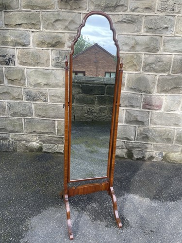 Antique walnut queen anne - antique,