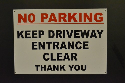 Parking keep driveway - no,