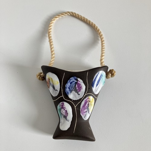 Vintage wall vase bay - wall,