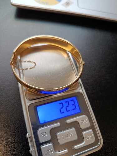 9ct gold metal - gold,