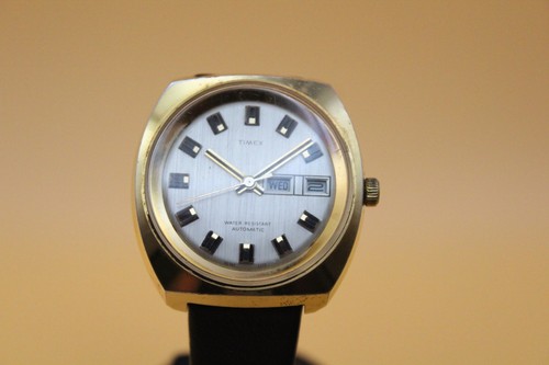 Vintage 1973 timex viscount - timex,