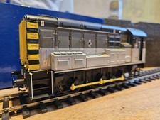 Dapol 7D-008-015UD Class 08 Stratford Triple Grey Unnumbered DCC Sound Excellent