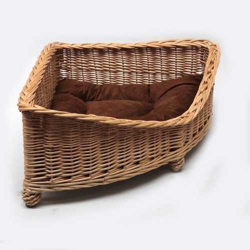 Luxury medium size wicker pet - medium,