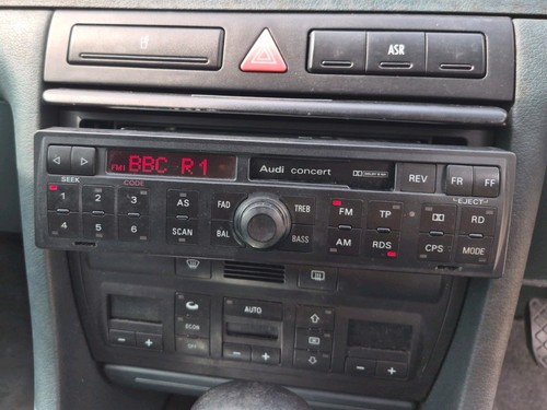 Audi tt 1999 - 4b,