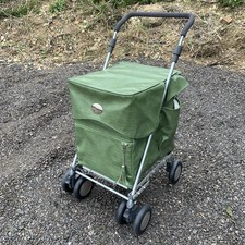 Sholley Trolley - The Bond