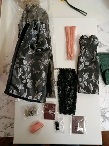 Fashion royalty outfit - royalty,