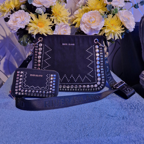 River island black - river,