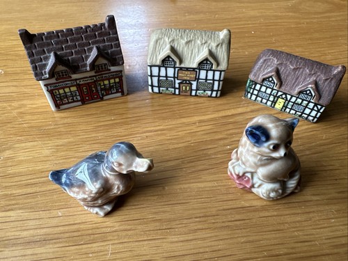 Wade porcelain pieces - 5,