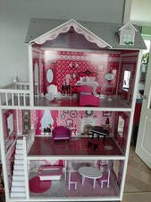 Large Dolls House 4 foot x  2 foot 9in x 1 foot