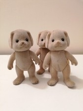 Sylvanian Families Adult Figure Bassett Dog - Classic - x Calico Critters