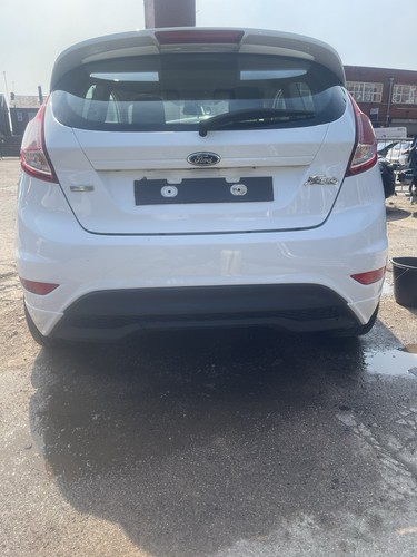 Ford fiesta mk7 bumper rear - ford,