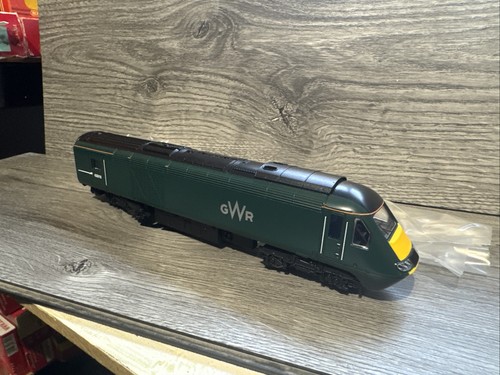 Hornby r1230m class hst - hornby, 43