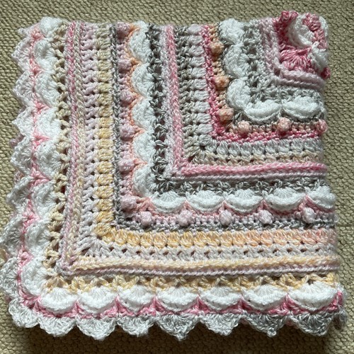 Beautiful crochet baby blanket - beautiful,