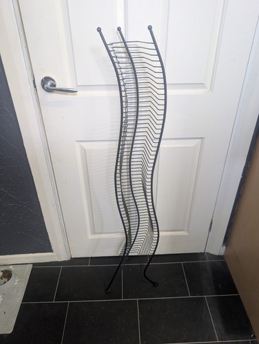 Vintage black metal wire - metal,