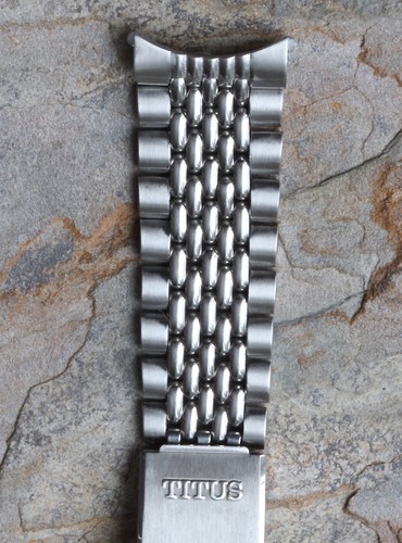 Sold titus 1960s beads - titus,