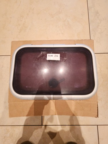 Lewmar low profile - hatch, lid