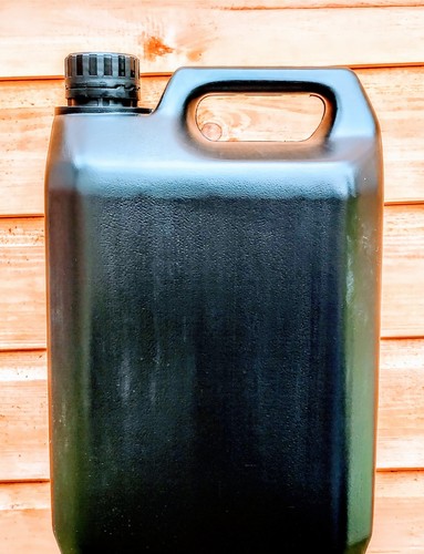 Empty plastic bottles 5l - 4, x