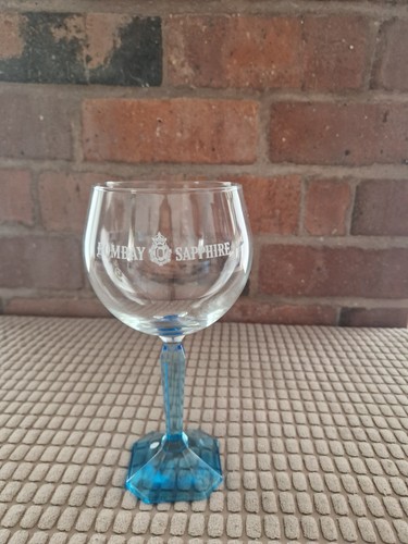 Bombay sapphire gin - sapphire, glass
