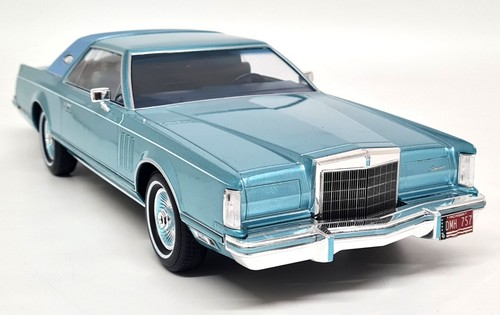 Mcg lincoln continental - 1/18,