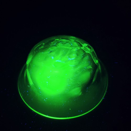 Vintage green uranium - , glass