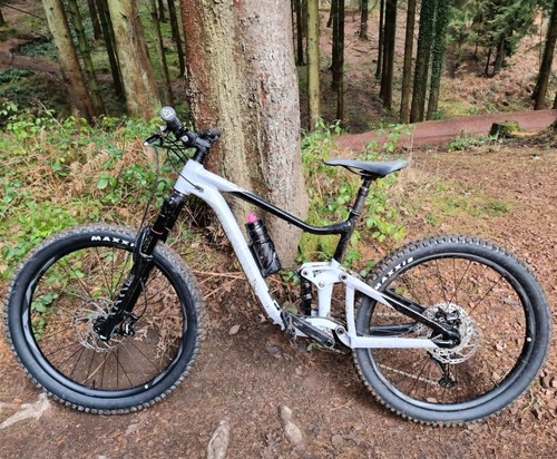 Giant trance 2022 full - giant,