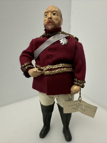 Peggy nisbet miniature royal - peggy,
