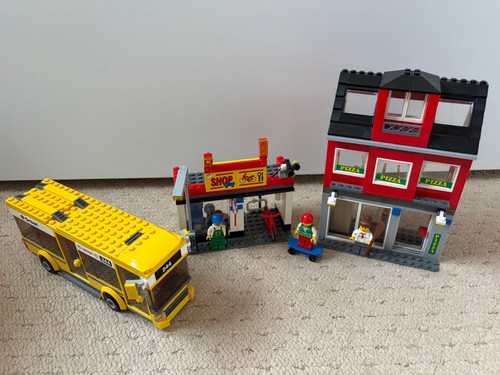 Lego city corner - city:,