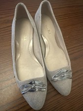 Van Dal Ladies shoes Size 6