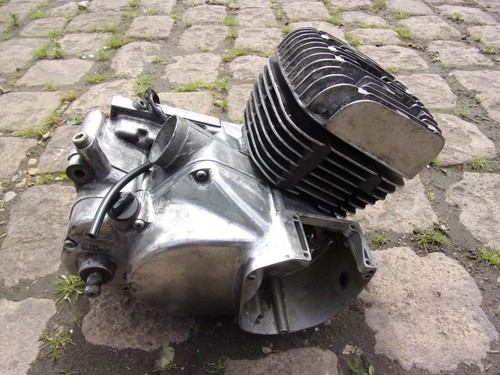 Suzuki 100 stroke - gp, 2