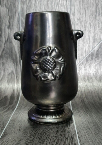 Tudor rose goblet vase - tudor,
