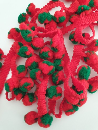 Christmas pom - , 15mm