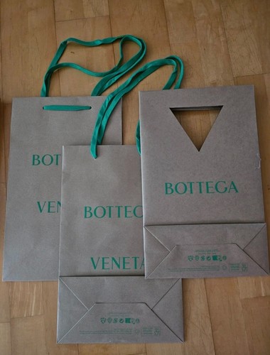 Authentic bottega veneta - authentic,