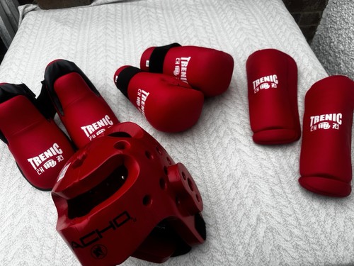 Taekwondo sparring kit - taekwondo,