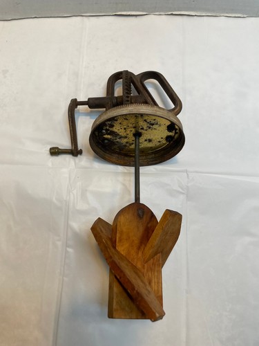 Vintage dandy hand crank - dandy,